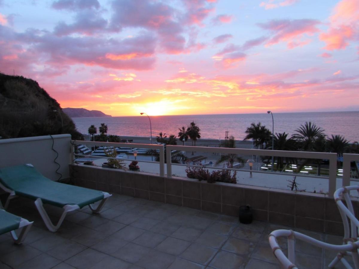 Nerja 1ª Linea De Playa De Burriana , Terraza Grande Al Mar Exterior foto